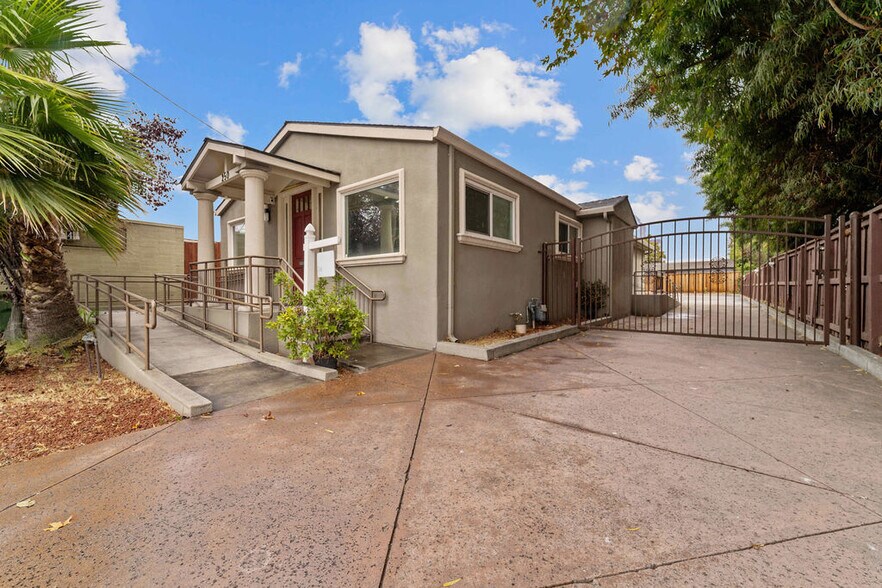 More Photos Of 250 Meridian Ave, San Jose Office Residential For Sale