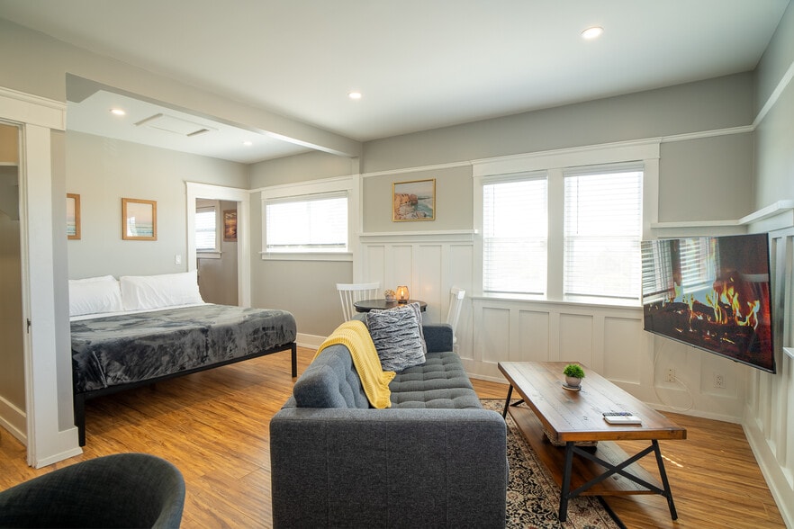 More Photos Of 2919 Ivy St, San Diego Apartments For Sale