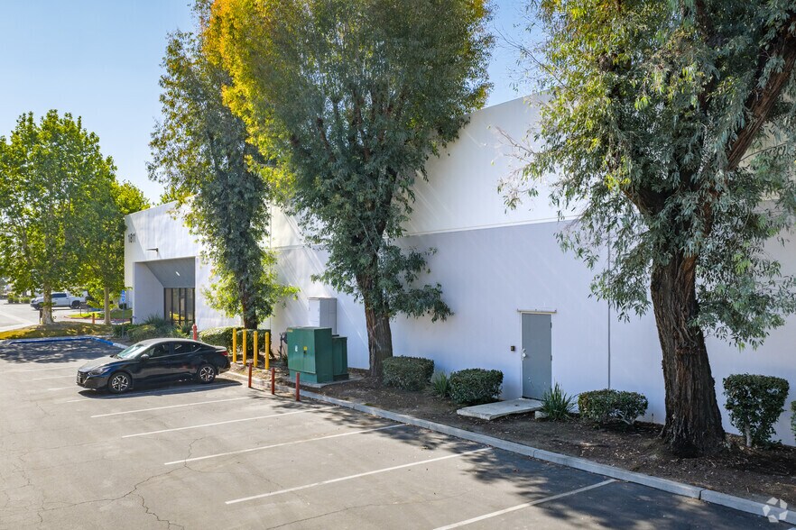 More Photos Of 1811 Riverview Dr, San Bernardino Unknown For Lease