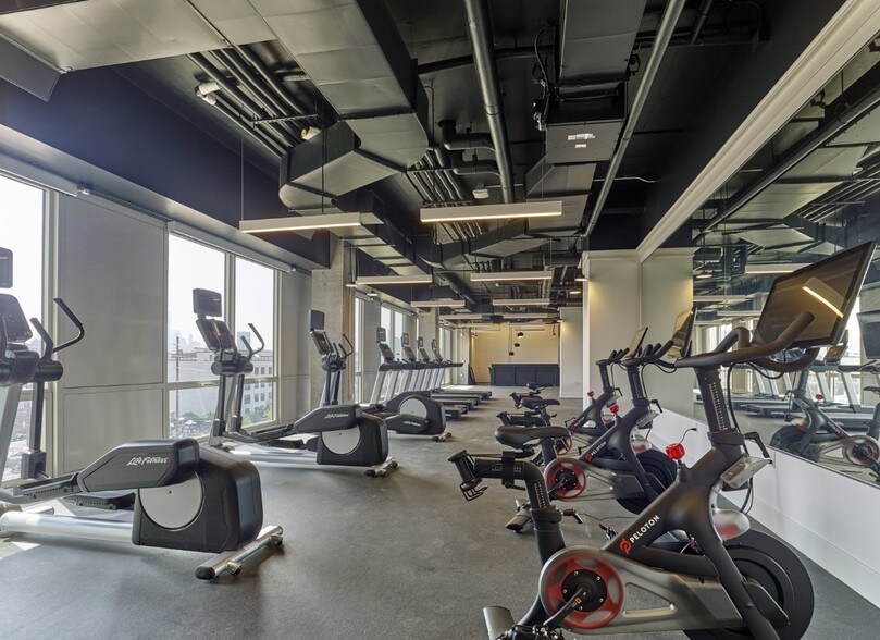 More Photos Of 770 Jackson St, Hoboken Apartments For Lease