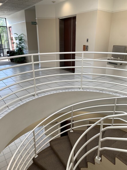 More Photos Of 9220 Bonita Beach Rd, Bonita Springs Medical For Lease