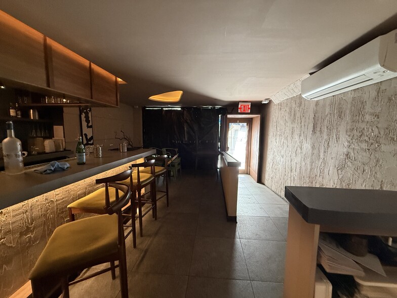 More Photos Of 318 Bedford Ave, Brooklyn Apartments For Lease