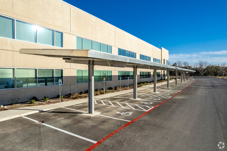 More Photos Of 14410 Wurzbach Pky, San Antonio Unknown For Lease