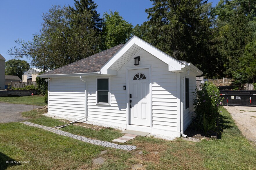 More Photos Of 3511 Main st, Morgantown Storefront Retail Residential For Sale