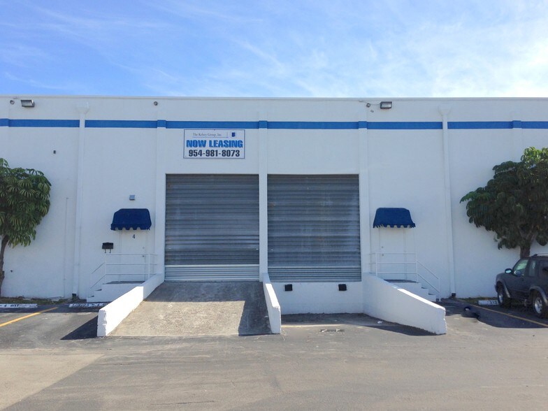Primary Photo Of 3126 John P Curci Dr, Hallandale Beach Warehouse For Lease