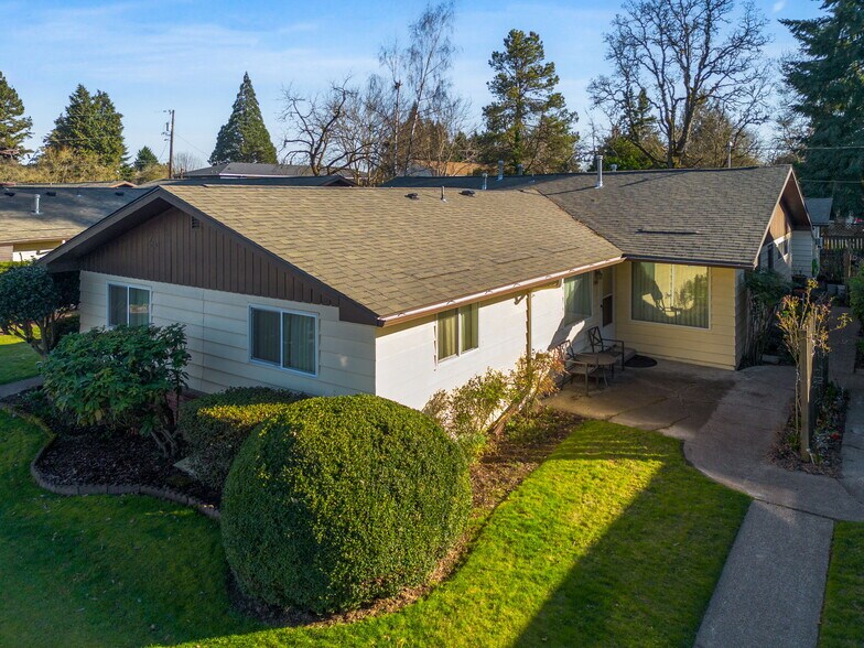 More Photos Of 1801-1886 A St, Salem Apartments For Sale