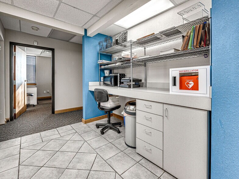 More Photos Of 11100 Stratford Dr, Oklahoma City Loft Creative Space For Sale