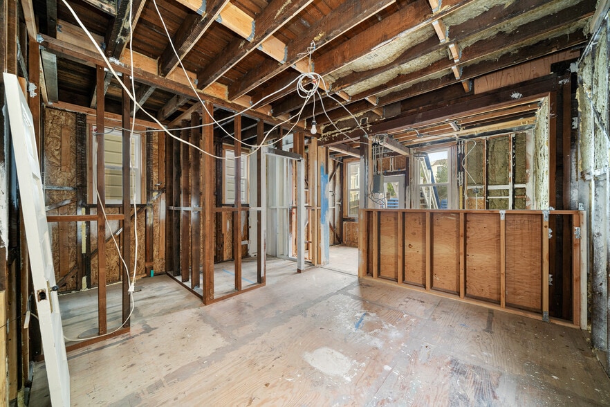 More Photos Of 253 5th Ave, San Francisco Apartments For Sale