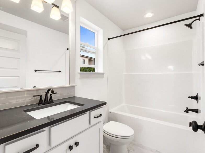 More Photos Of , Portland Specialty For Sale