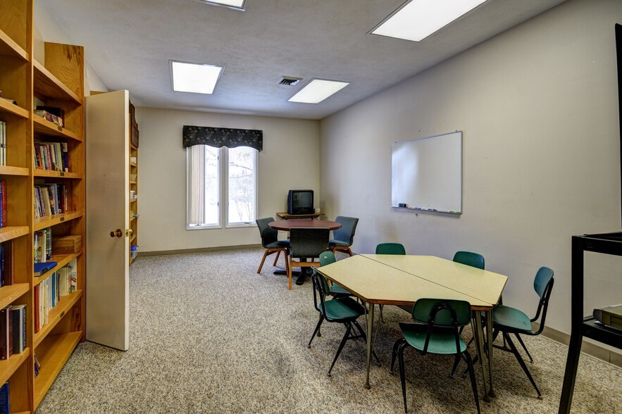 More Photos Of 4050 Barnes Rd, Traverse City Religious Facility For Sale