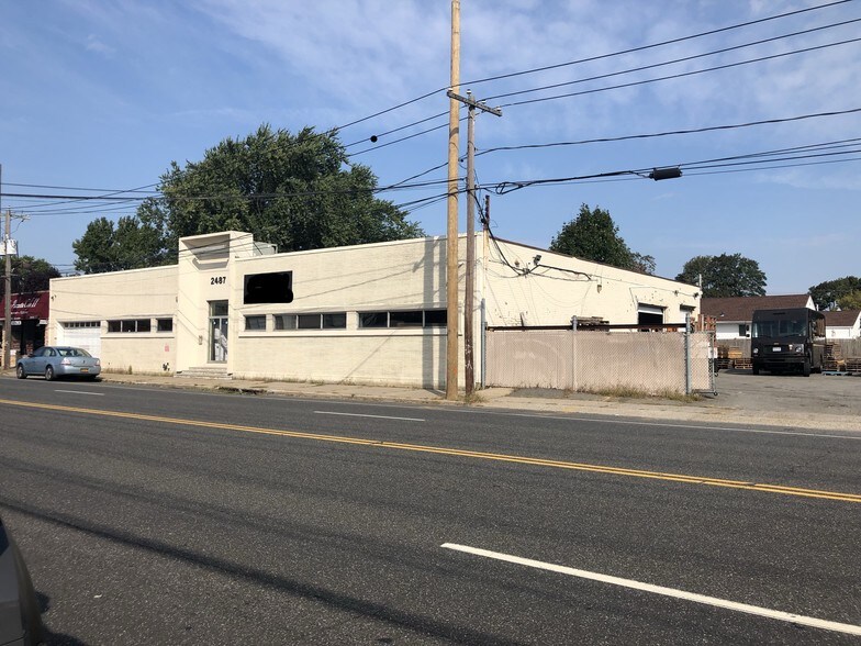 More Photos Of 2487 N Jerusalem Ave, East Meadow Warehouse For Sale