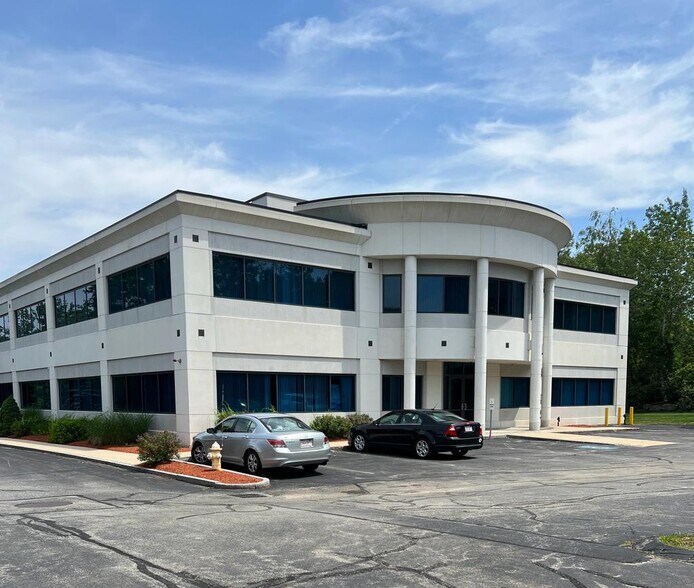 Primary Photo Of 7 Technology Dr, Chelmsford Office For Lease