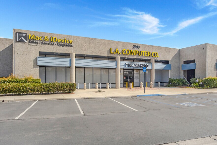 More Photos Of 2991-2995 E White Star Ave, Anaheim Warehouse For Sale