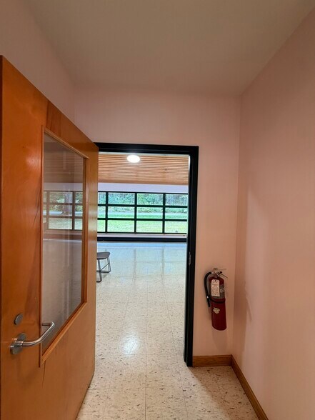 More Photos Of 5 Wally Krueger Way, Bridgewater Daycare Center For Lease