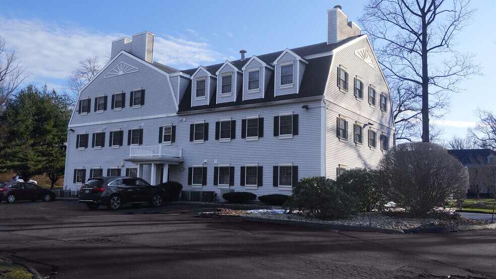 More Photos Of 149 Durham Rd, Madison Coworking Space