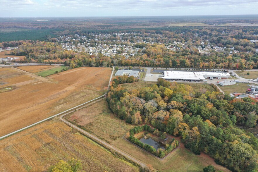 More Photos Of 2371 Wilroy Rd, Suffolk Flex For Sale