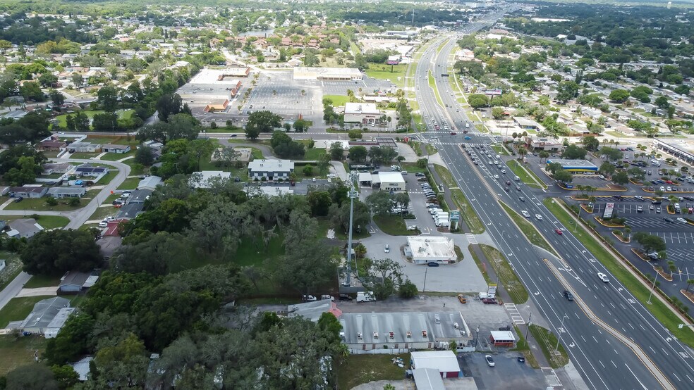 More Photos Of 3333 US Highway 19, Holiday Freestanding For Lease