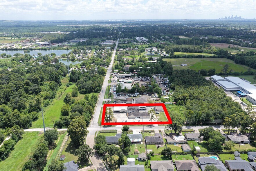 More Photos Of 6820 Winfield Rd, Houston Apartments For Sale