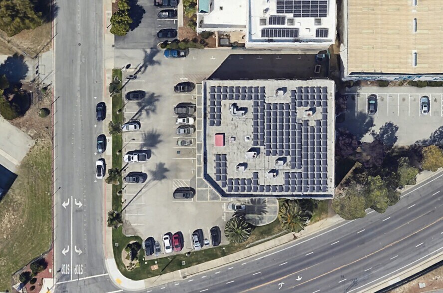More Photos Of 195 Aviation Way, Watsonville Light Distribution For Lease