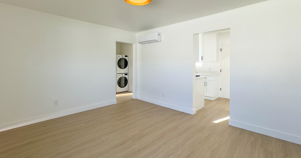 More Photos Of 4513-4523 Cleveland Ave, San Diego Apartments For Sale
