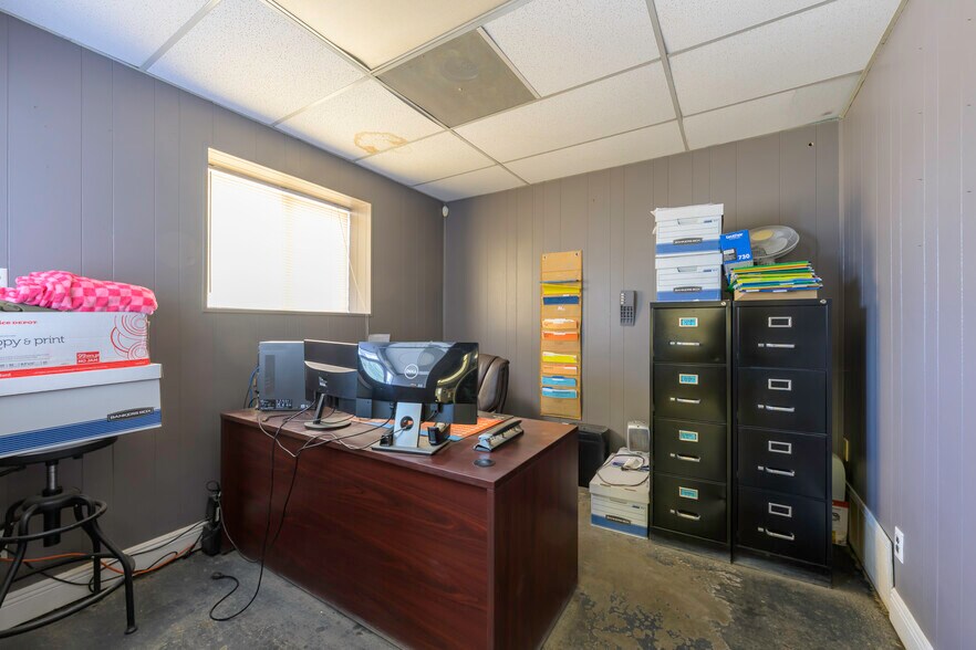 More Photos Of 7020 N County Rd W, Odessa Warehouse For Sale