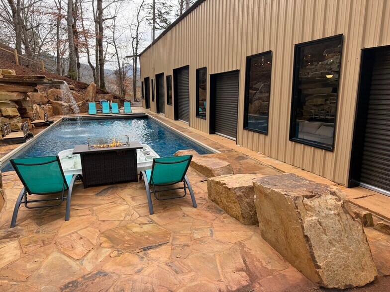 More Photos Of 2003 Bend of the Riv, Hiawassee Lodge Meeting Hall For Sale