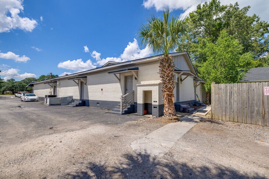 More Photos Of 513 Red Bank Rd, Goose Creek Medical For Lease