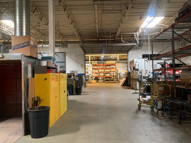 More Photos Of 6633 Diplomat Dr, Sterling Heights Manufacturing For Lease