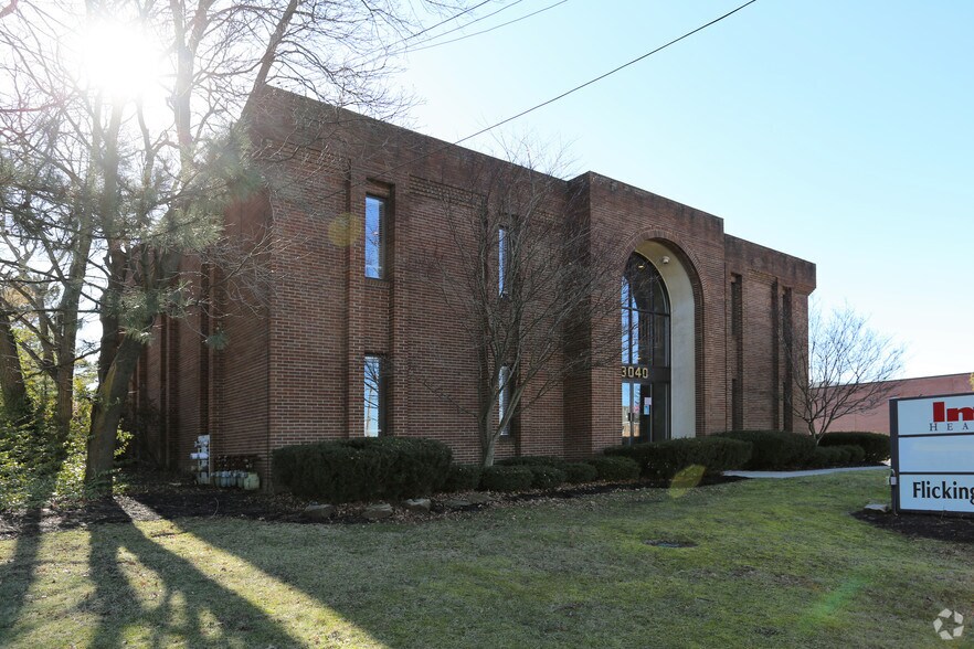 More Photos Of 3040 W Market St, Fairlawn Office For Sale