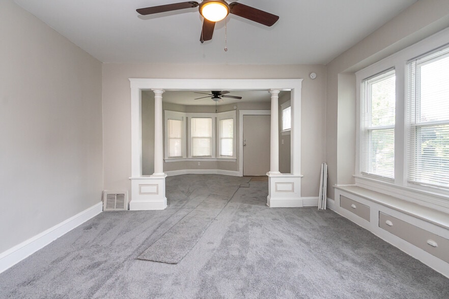 More Photos Of ,  Unknown For Sale