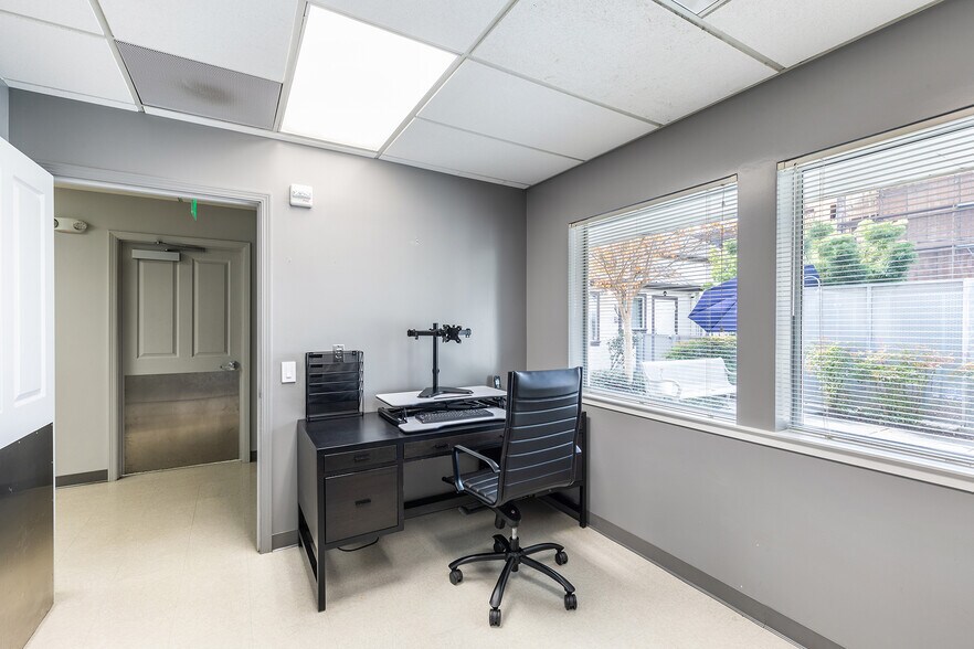 More Photos Of 730 Bennett Valley Rd, Santa Rosa Medical For Lease