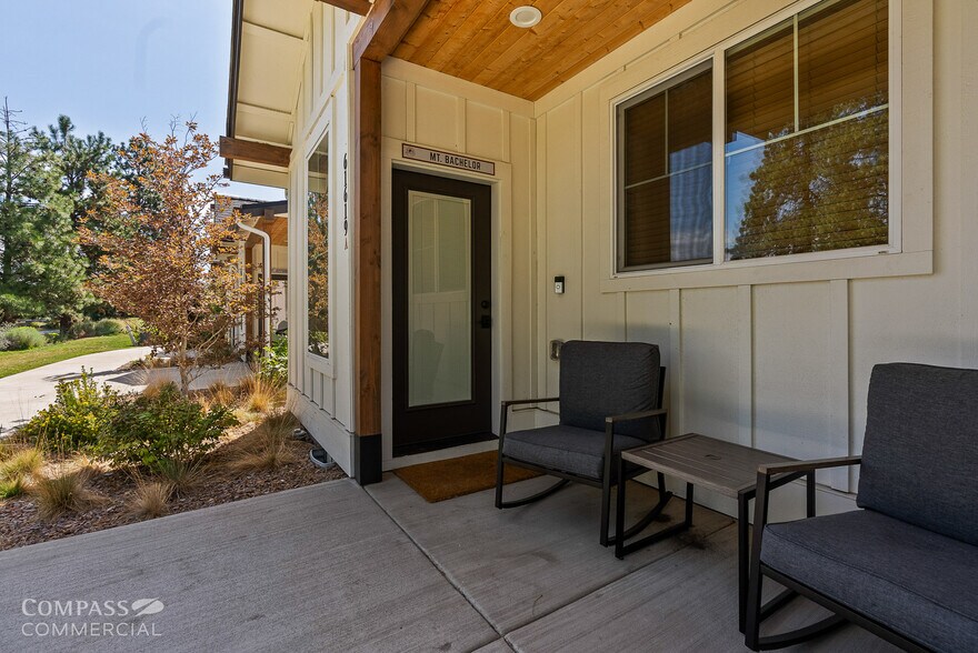 More Photos Of 61615 Alstrup Rd, Bend Apartments For Sale