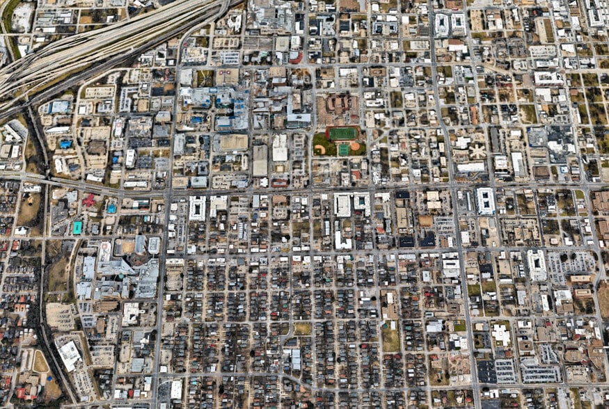 More Photos Of 1311 Lipscomb St, Fort Worth Restaurant For Lease