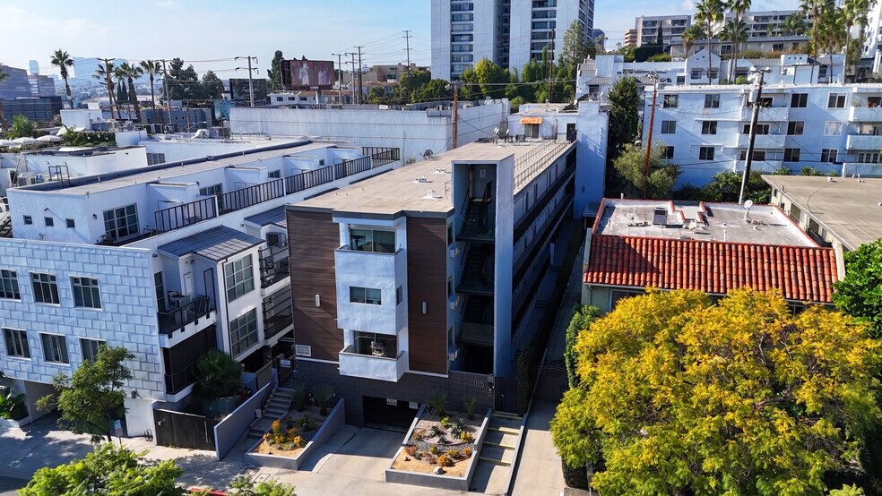 More Photos Of 1115 Hacienda Pl, West Hollywood Apartments For Sale