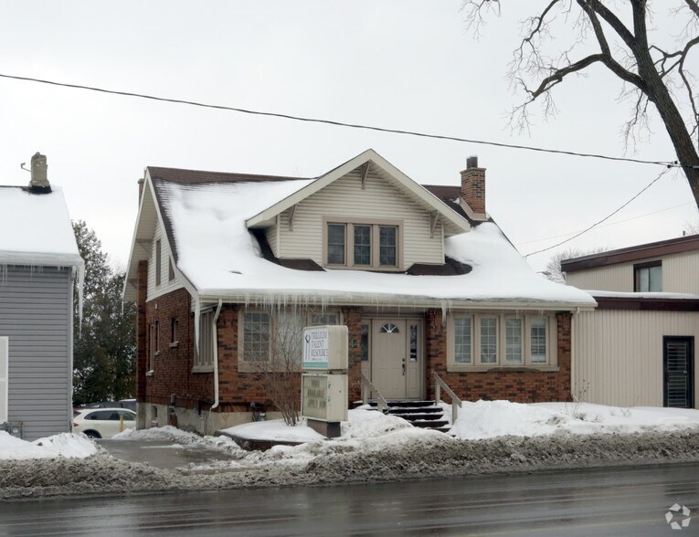 Primary Photo Of 244 Water St N, Cambridge Storefront Retail Office For Lease