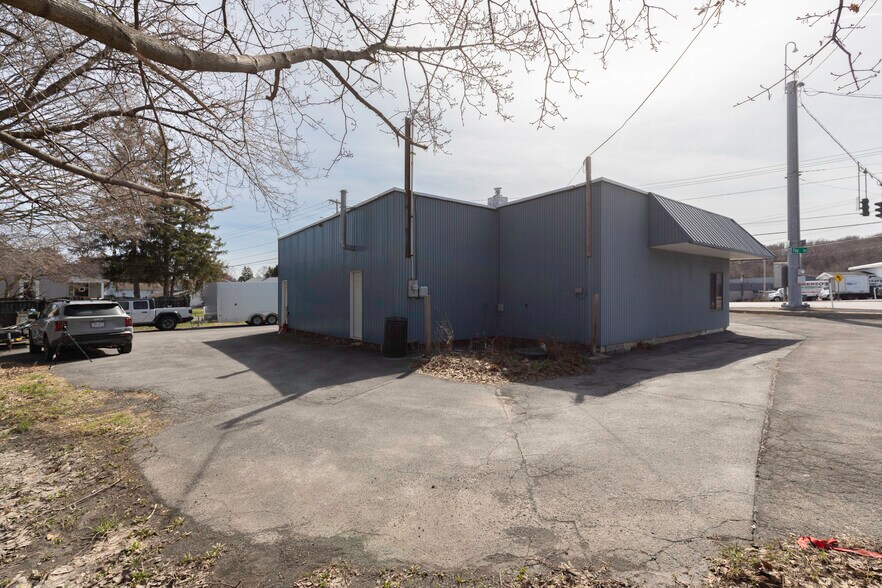 More Photos Of 4285 Fay Rd, Syracuse Specialty For Sale