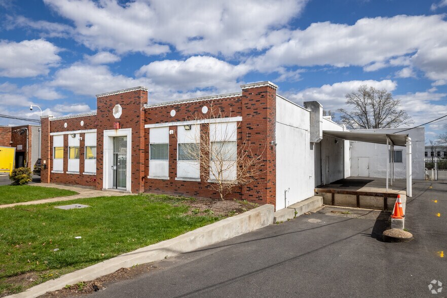 More Photos Of 1153 W Elizabeth Ave, Linden Warehouse For Lease