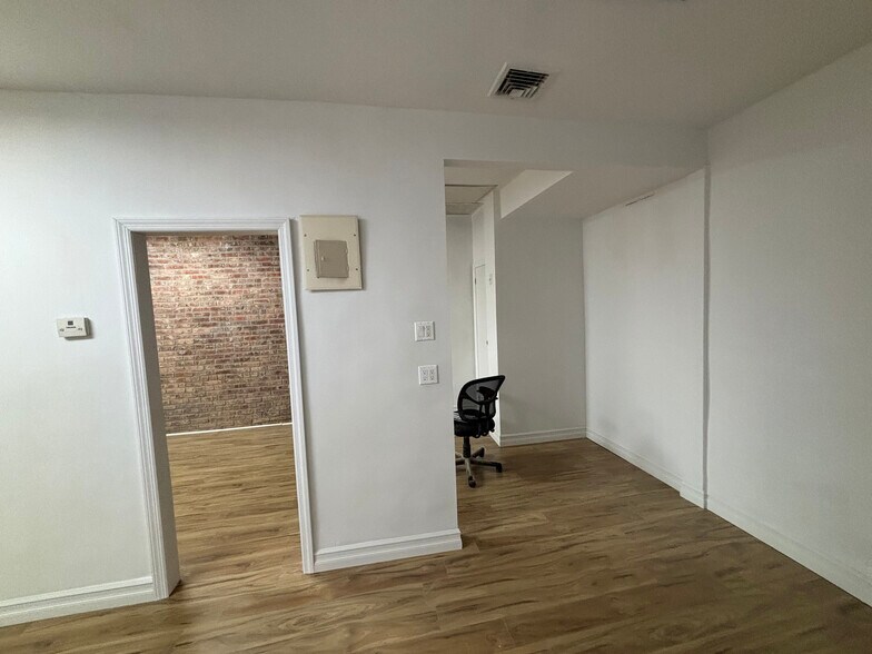 More Photos Of 926 Fulton St, Brooklyn Storefront Retail Residential For Lease