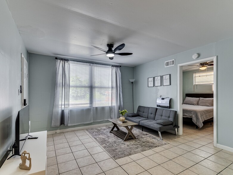 More Photos Of 506 SW 24th St, Oklahoma City Apartments For Sale
