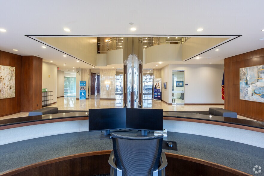 More Photos Of 10100 N Central Expy, Dallas Office For Lease