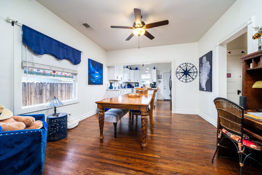 More Photos Of 124 N Vista Bonita Ave, Glendora Apartments For Sale