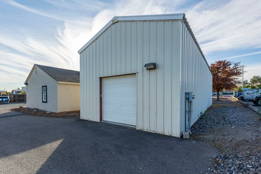 More Photos Of 5428 W Clearwater Ave, Kennewick Storefront Retail Office For Lease