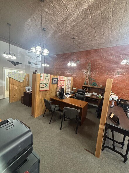 More Photos Of 1010 W Main St, Collinsville Storefront Retail Office For Sale