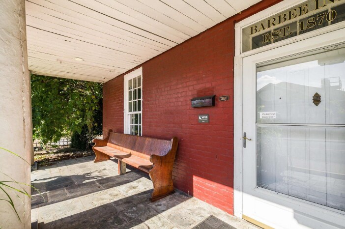 More Photos Of 403 N Main St, Bridgewater Restaurant For Sale