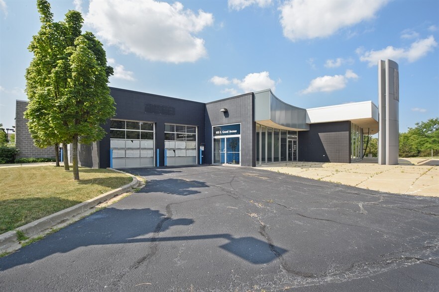 More Photos Of 855 E Grand Ave, Lake Villa Auto Dealership For Lease