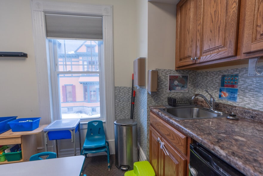 More Photos Of 12 Church Ave, Ballston Spa Daycare Center For Lease