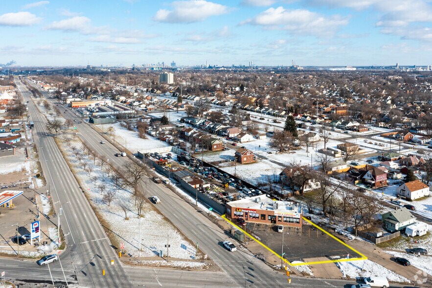More Photos Of 3511-3517 S Fort St, Detroit Freestanding For Lease