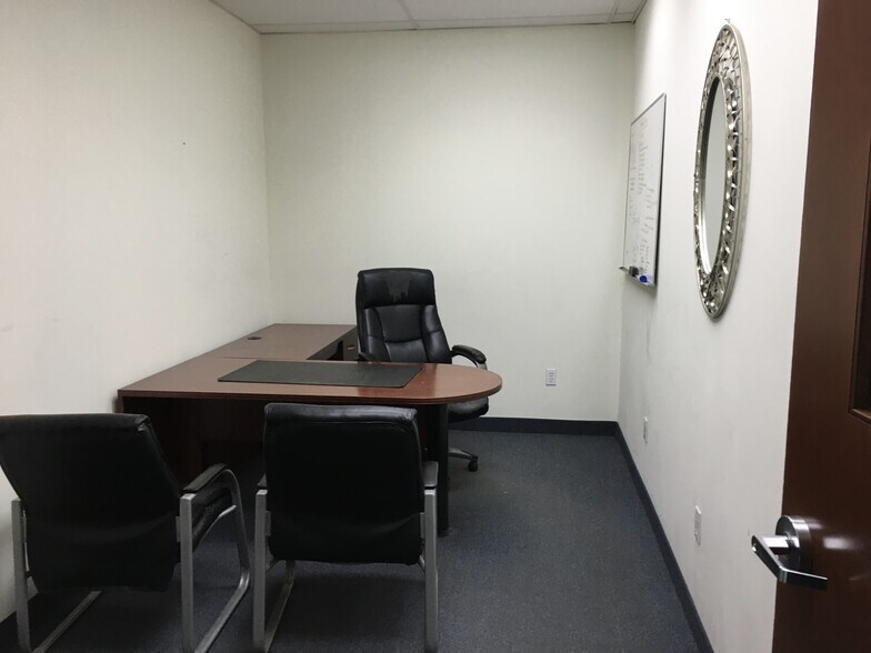 More Photos Of 35-51 Kulick Rd, Fairfield Warehouse For Lease