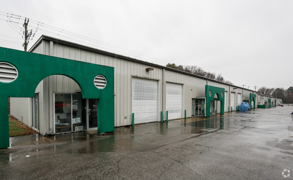 Primary Photo Of 6001 Miller Store Rd, Norfolk Flex For Lease