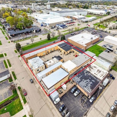 More Photos Of 107-121 N Douglas St, Appleton Storefront Retail Office For Sale